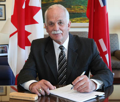 El ministro de Seguridad Pública de Canadá, Vic Toews. Foto cortesía Ministerio de Seguridad Publica de Canadá. 
